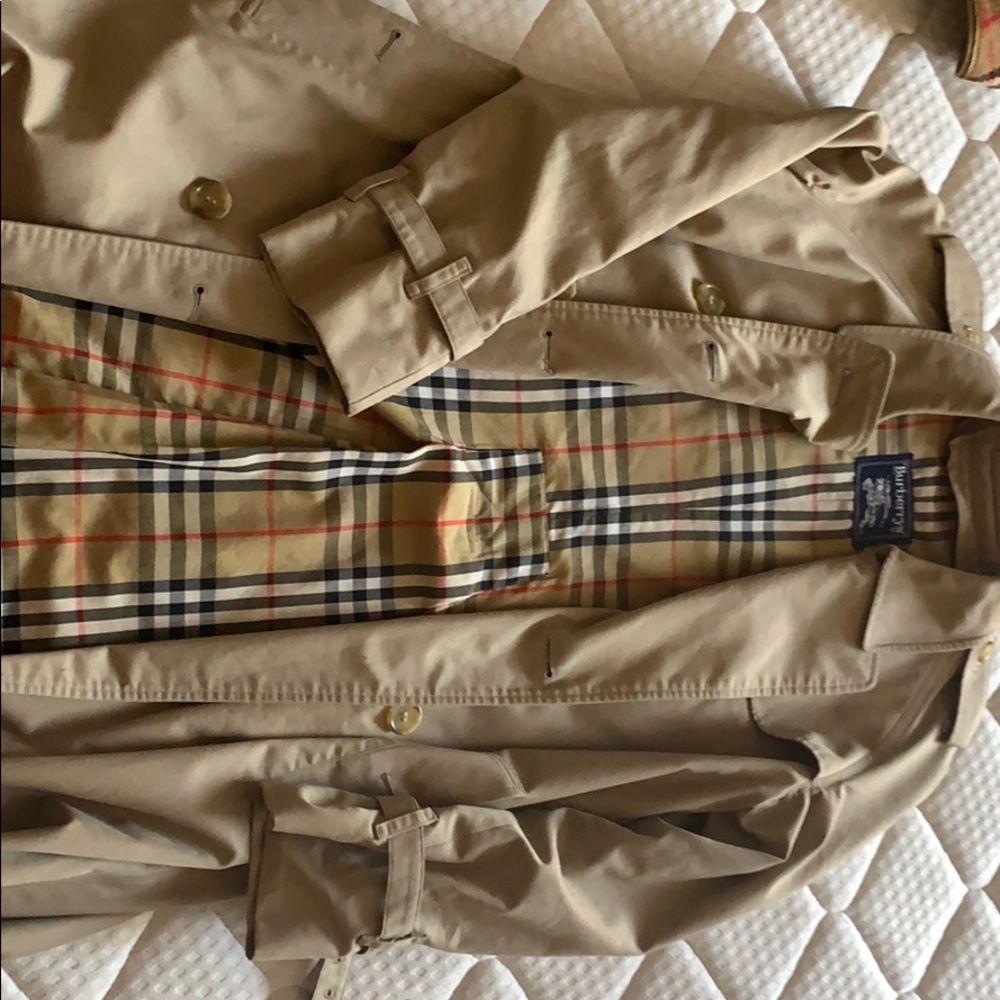 Burberry Jacket - Picture 2 of 3